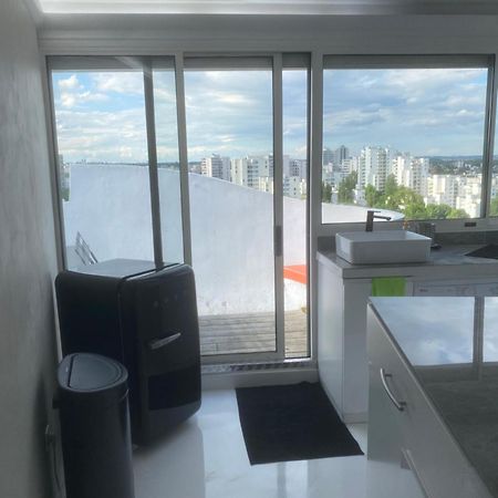 14Eme Et Der Etage "Arty" Avec 2 Chambres Et Vue Panoramique ! Creteil Ngoại thất bức ảnh
